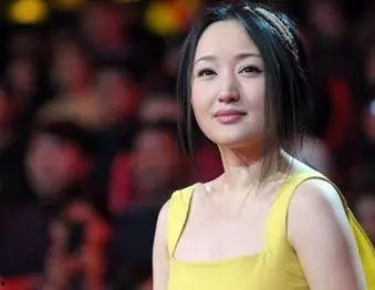 明星美女杨钰莹生活照,尽显女神魅力，岁月静好如初  第3张