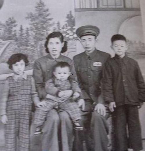 张宁的照片,镜头下的魅力瞬间  第3张