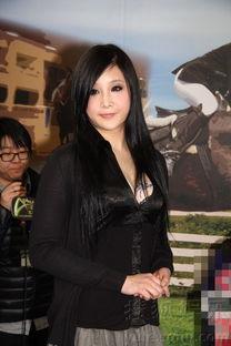 香港女主播野战视频,真相与影响揭秘 第3张 香港女主播野战视频,真相与影响揭秘 第3张