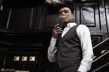 演员杨朔图片,光影交织下的演艺人生  第3张