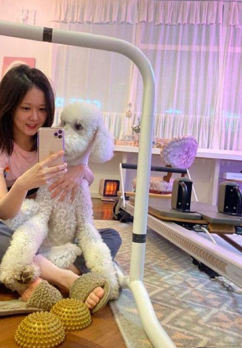 张娜拉素颜生活照,真实展现明星日常  第2张