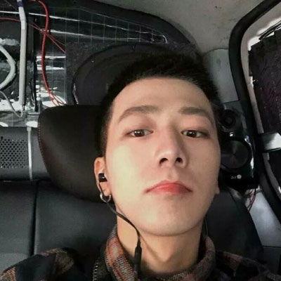 韩国网红男照片,魅力四溢,引人瞩目” 第2张 韩国网红男照片,魅力四溢,引人瞩目” 第2张