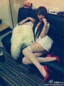 女生b照片,女生B的迷人瞬间  第2张