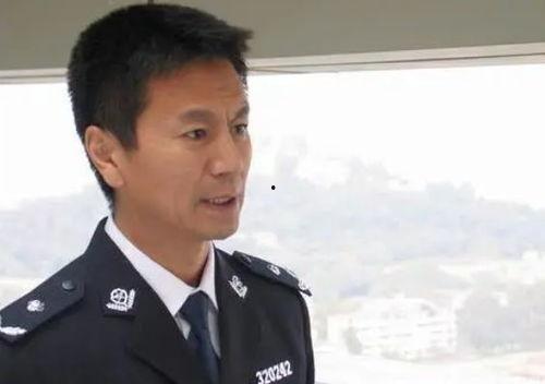 吴若甫 背景,从演艺界到公益事业的跨界人生